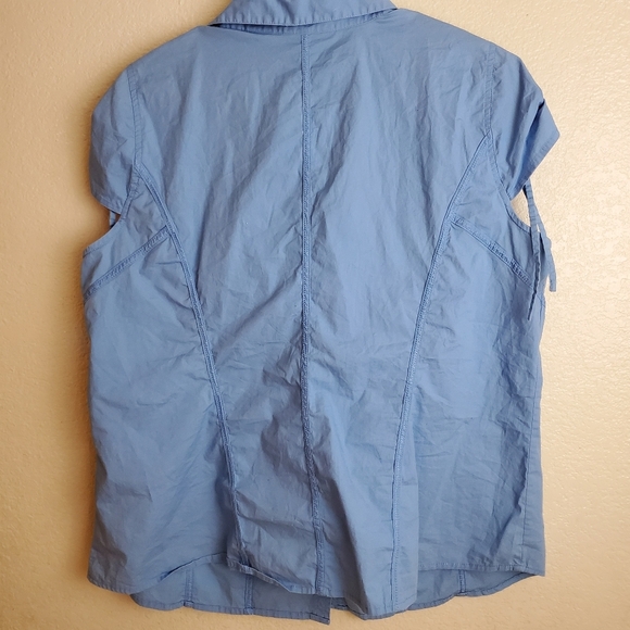 Torrid Blue Chambray Button Sleeveless Top - Picture 4 of 4